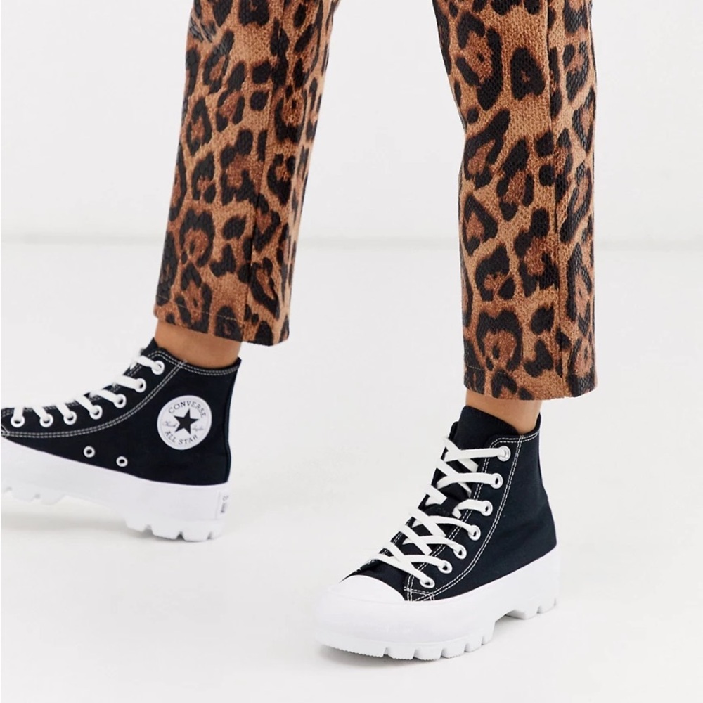 Converse Chuck Taylor All Star Lugged Heel Platform - Picture 2 of 8